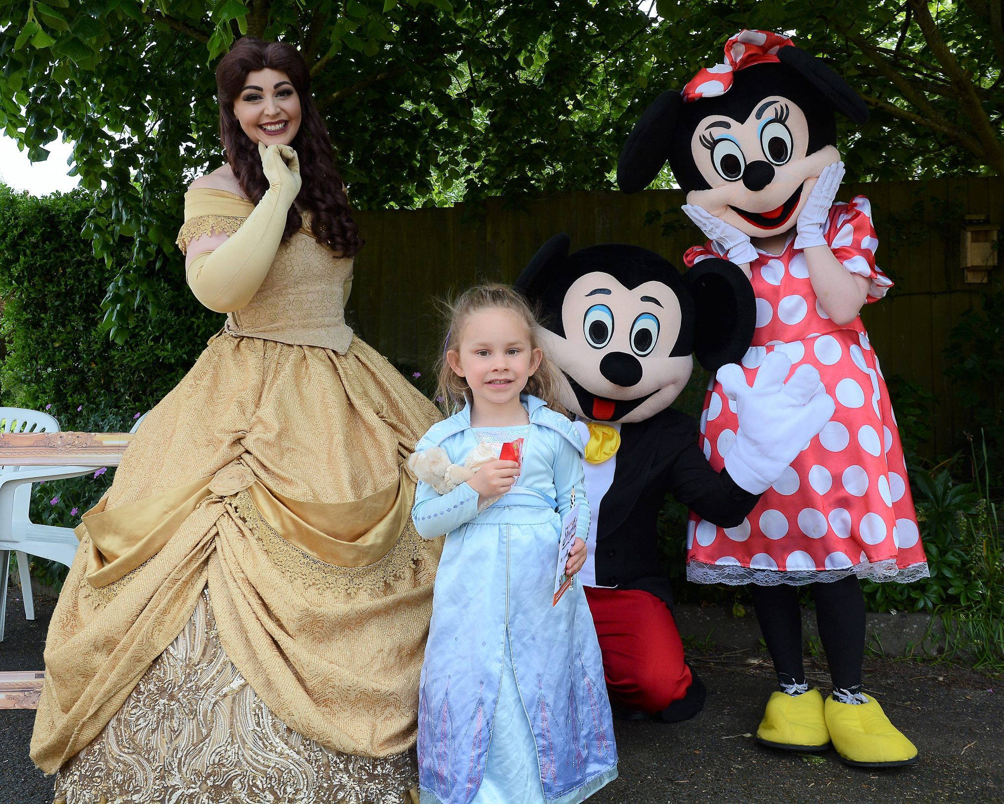 ST2 belle and mickey and minnie